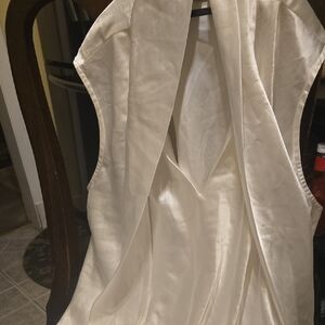 Nine West White Sleeveless Blouse